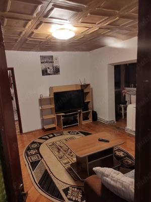 Închiriez apartament 3 camere Cotul Mic - imagine 4