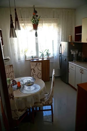 Apartament 3 camere - imagine 5