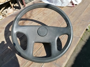 Piese Dacia 1310. Electromotor, bobina inductie, volan.  - imagine 2