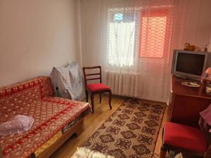 Apartament  3 camere ,Zona Rahova - imagine 3