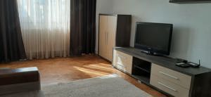 Inchiriere apartamentl 2 camere, Pitesti, zona centrala - imagine 3