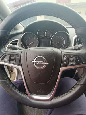 Opel Astra J | Benzina 1.4L 100 CP - imagine 6