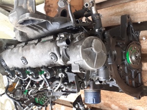 piese suzuki grand vitara2  motor 1.9 diss model F9Q - imagine 1