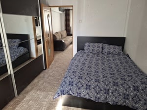 Închiriez apartament central  - imagine 4