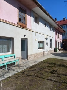 Direct propietar,vand casa 4 camere in Rasnov Central - imagine 10