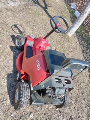 Tractoraș Tuns Iarba Gazon  - imagine 2