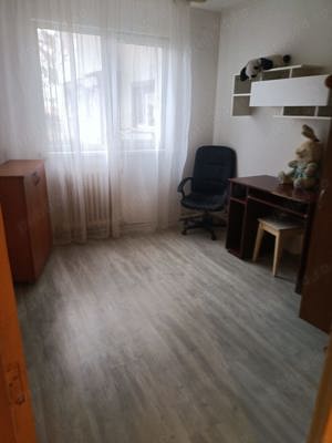 Apartament 3 camere de vanzare - imagine 4