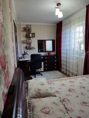 Apartament cu 2 camere in zona Sagului - imagine 3