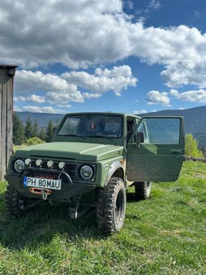 Suzuki Samurai - imagine 3