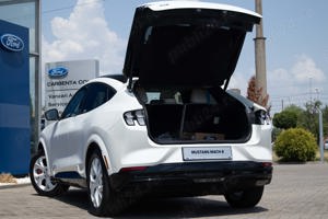 Mustang mach-e premium alb glacial extended range 351 cp awd at panoramic - imagine 8