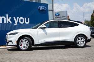 Mustang mach-e premium alb glacial extended range 351 cp awd at panoramic - imagine 7