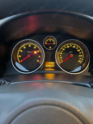 Opel Astra Coupe 2009 - imagine 4