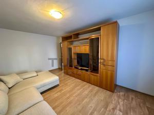 Apartament 3 camere, decomandat, Lipovei - imagine 3