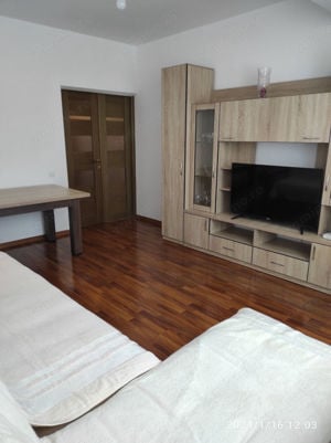 Apartament cu doua camere in zona 23 August