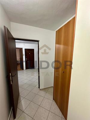 Apartament 3 camere, decomandat, Lipovei - imagine 6