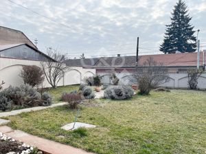 Casa cu 4 camere de vanzare in zona centrala din Oradea - imagine 19