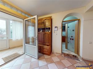 Vila armonioasa si insorita,cu 850 mp teren, gradina matura,Ultracentral - Sacele, Brasov - imagine 5