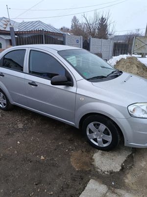 Chevrolet AVEO  2009 - imagine 3