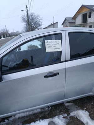 Chevrolet AVEO  2009 - imagine 4
