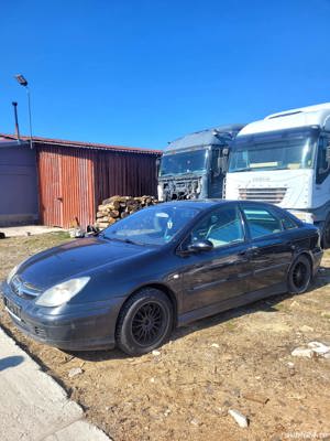 Dezmembrez Citroen c5 2.2HDI