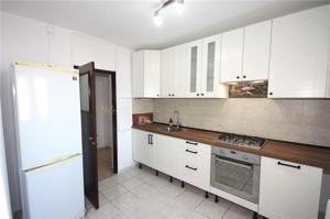 Apartament 3 camere, inchiriere , Vitan Bucuresti Mall