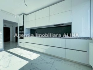 OFERTA, imobilul se afla la PRIMA INCHIRIERE, TOTUL ESTE NOU! Apartament cu o camera (tip studio). - imagine 3