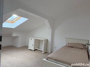 Penthouse cu 5 camere de inchiriat - imagine 2