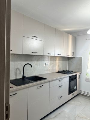 Inchiriez apartament cu 2 camere în Noua  - imagine 5