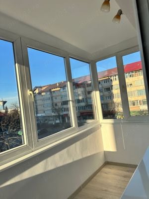 Inchiriez apartament cu 2 camere în Noua  - imagine 10