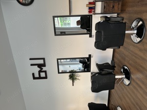 Închiriez post frizerie 