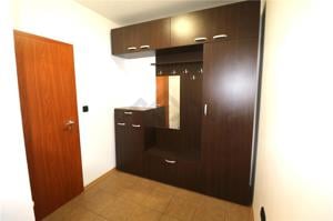 Apartament 3 camere, curte privata cu piscina in Dumbravita - imagine 12