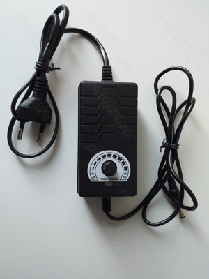 Adaptor alimentator reglagil de la 1V pana la 24V pe 2 Amp