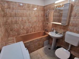 Delfinului Mega Mall apartament 3 camere bloc anvelopat 1985  - imagine 4