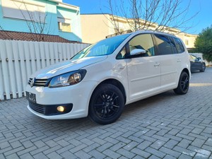 Vw Touran Life Edition 7Locuri Euro5 NaviPanoramicDubluclimatronicParktronicRotiVara Iarna acum adus