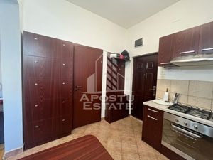 Apartament cu 2 camere, etajul 2, centrala proprie, zona Odobescu - imagine 8