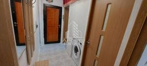 Apartament 2 camere, Soarelui, Curte Proprie - imagine 5