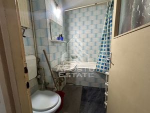 Apartament decomandat cu 3 camere, zona Dambovita, etaj intermediar - imagine 12