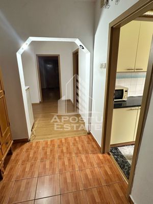 Apartament cu 4 camere, 2 bai, etajul intai, zona Stefan cel Mare - imagine 7