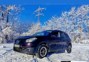 Nissan q2011