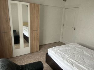 Ofer spre inchiriere apartament 2 camere , balcon, 1 Decembrie Liviu Rebreanu  - imagine 3