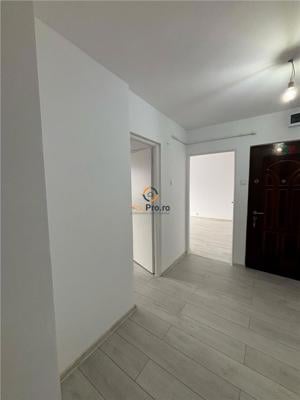 Apartament 2 camere decomandat zona Soarelui - imagine 12