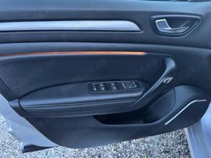 Renault Megane Estate Blue 1.5 dCI Intens - imagine 9