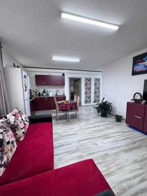 Apartament de vanzare cu preluare de chiriasi - imagine 1