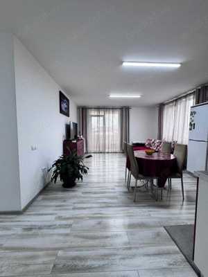 Apartament de vanzare cu preluare de chiriasi - imagine 3