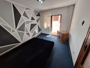 280 euro!!! AP.cu 2 camere cu centrala proprie Zona Kiriac - imagine 5