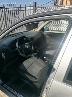Volkswagen Golf - imagine 2