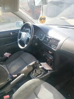 Volkswagen Golf - imagine 4