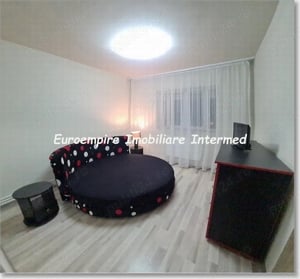 Apartament de inchiriat cu 4 camere zona CENTRU