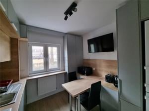 Apartament de inchiriat - 3 camere - Zona Torontalului - imagine 2