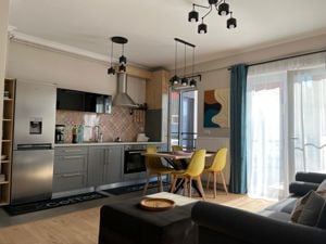 Inchiriere apartament 3 camere cu terasa